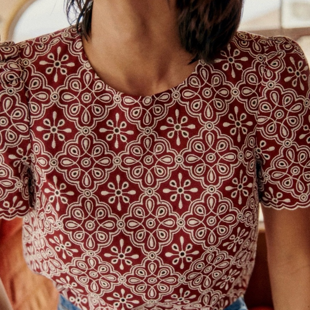 Sezane Annabelle Blouse Contrasting Embroidery Burgundy Ecru - Size 6 - Picture 2 of 3